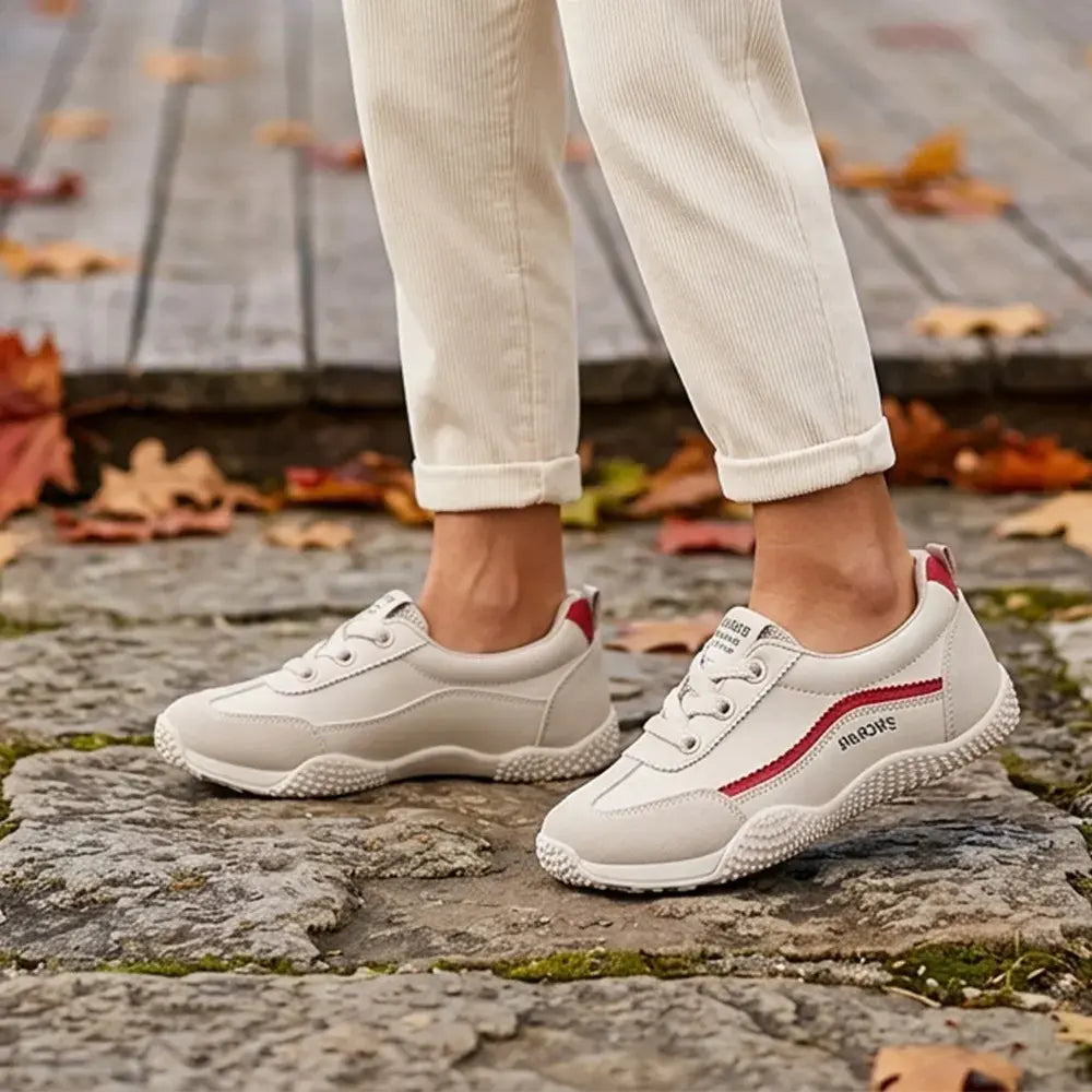 🎁【35-40】Teniși cu vârful rotund pentru femei, în stil german – pantofi ușori, aerisiți, plați, de zi cu zi – design clasic alb