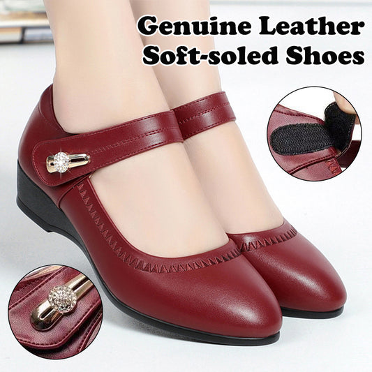 🏆Купете едно, вземете едно безплатно👡【35-41】Нехлъзгащи се кожени обувки с клиновидни токчета и мека подметка от мека кожа за майки