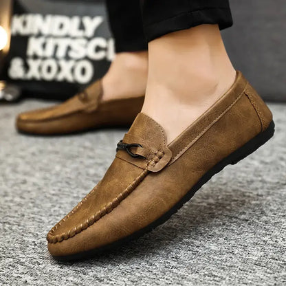 🔥🔥🥿 Pantofi casual din piele, cu profil jos, pentru bărbați – versatili și respirabili, prevăzuți cu tălpi moi, antiderapante.