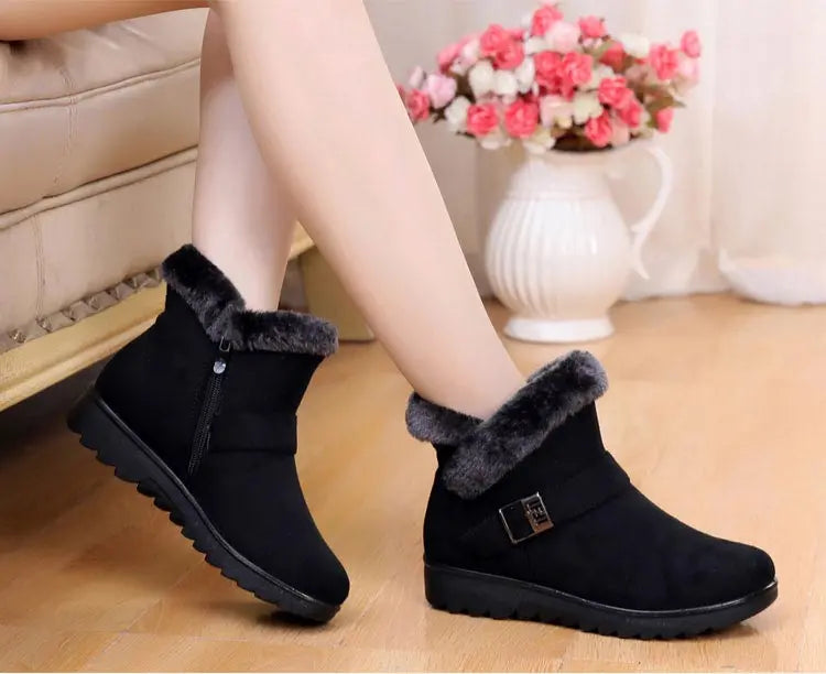 👢 Reducere de 50% 🔥【35-43】Cizme de damă noi și elegante, cu finisaj antiderapant, pentru toamnă/iarnă 2026, rezistente la ploaie și zăpadă.