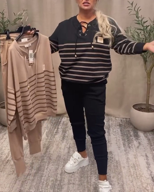 🔥Nowy model z rabatem 49%🔥✨ Dwuczęściowy dres w paski🐏