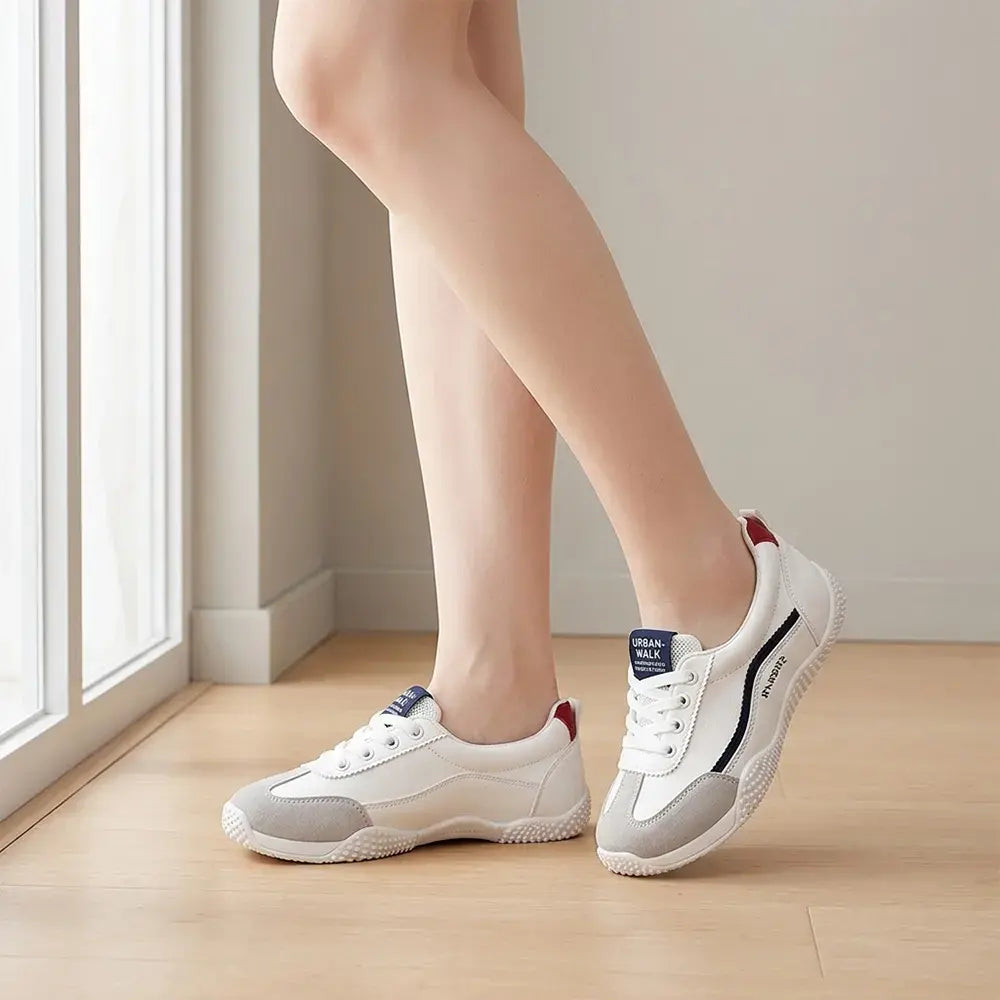 🎁【35-40】Teniși cu vârful rotund pentru femei, în stil german – pantofi ușori, aerisiți, plați, de zi cu zi – design clasic alb