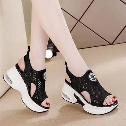 🔥【Reducere de vară】🌸【35-44】【35-40】Sandale confortabile pentru femei, model la modă 2025, cu design decupat la călcâi