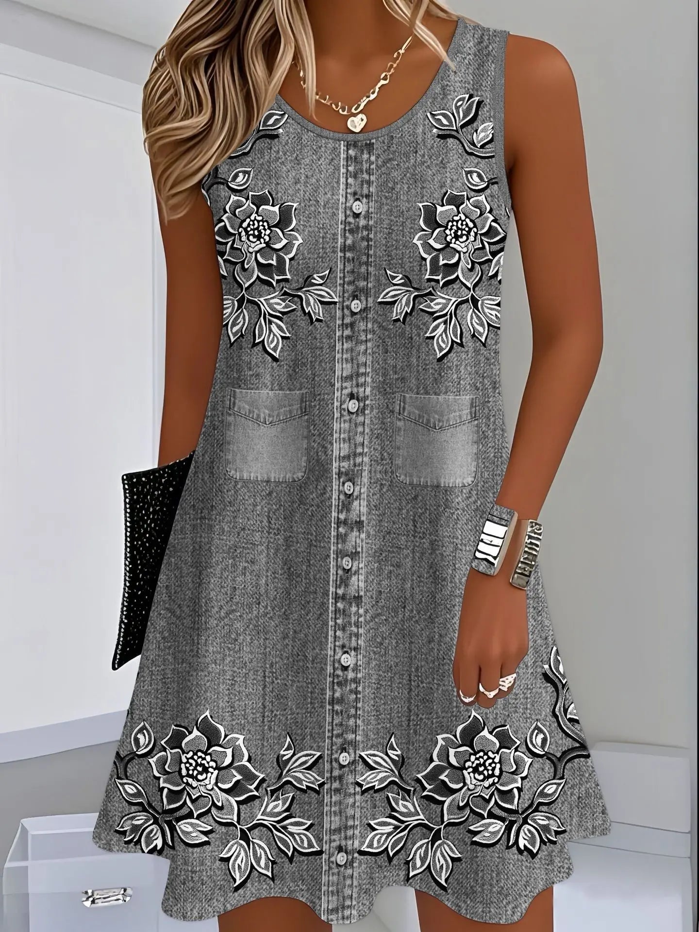 👗【S-8XL】Rochie de vară confortabilă, cu decolteu rotund și imprimeu, mulată și ușor de stilizat.