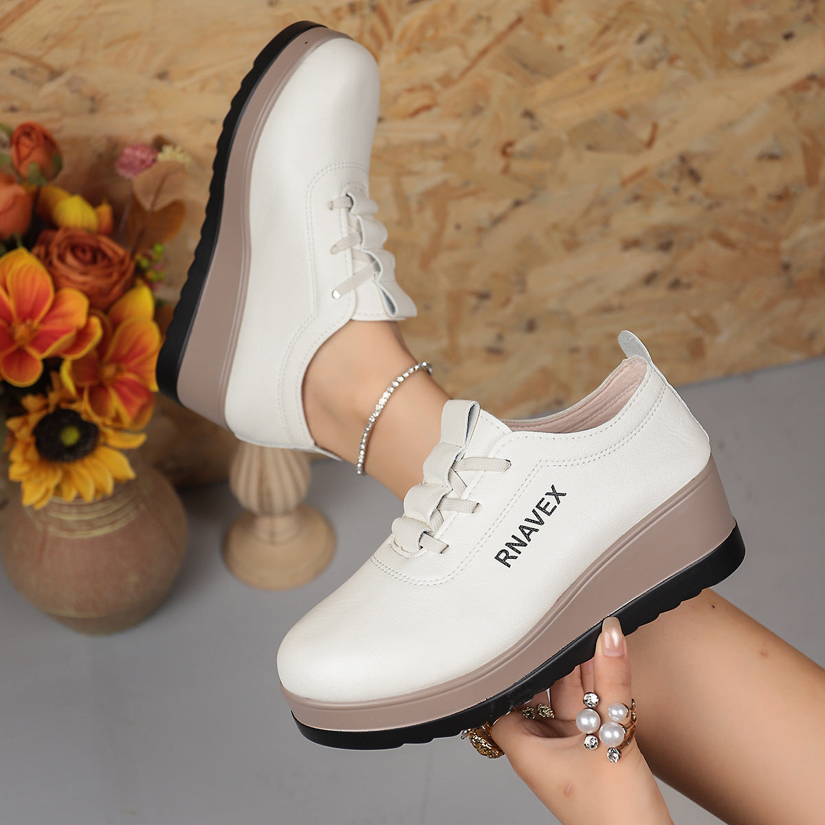 🔥 Promocja -50% 【Kup 1, a 1 gratis】【35-40】Damskie skórzane buty na grubej podeszwie