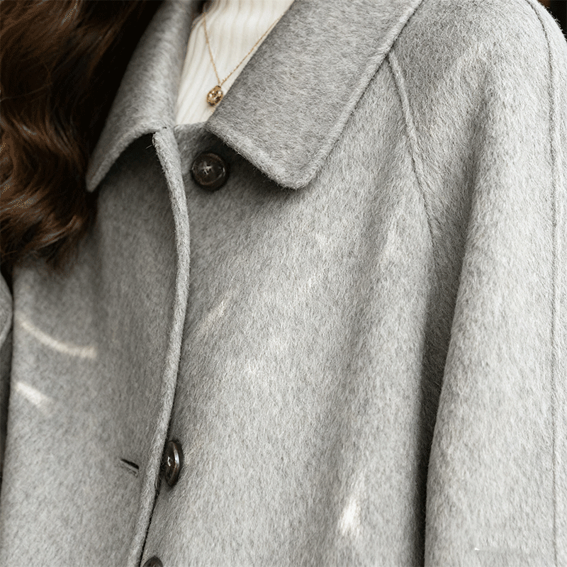 🔥🔥【Mitad de precio a finales de mes】Nuevos modelos de chaquetas de cuero sintético gruesas para otoño/invierno 2025, estilo de longitud media, slim fit