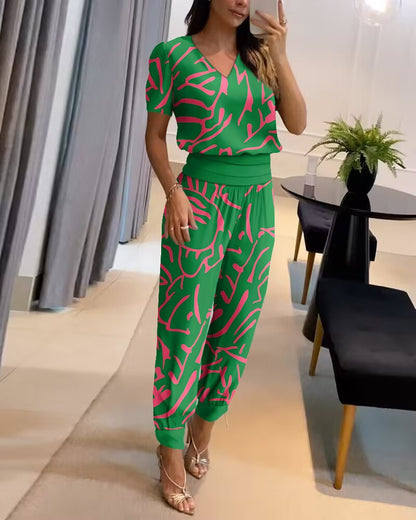 ✨💕【Top + Pantalonii】Costum casual din două piese pentru femei cu imprimeu