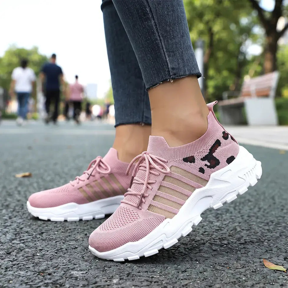 【36-43】👟 Partea superioară din plasă respirabilă – menține picioarele uscate și oferă confort pe tot parcursul zilei, ideală pentru purtarea zilnică