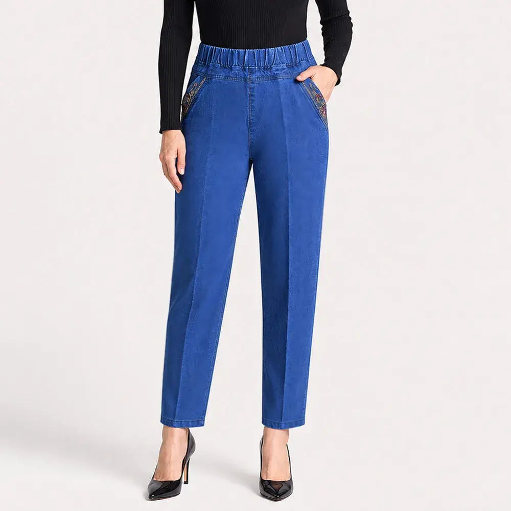👖【L-5XL】Blugi de vară pentru femei, cu elasticitate înaltă, respirabili și confortabili, croială flatantă, ușor de combinat.