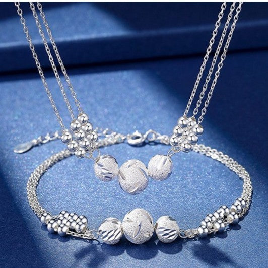 🔥Horúca výpredajová akcia🔥【Náhrdelník + náramok】✨Súprava šperkov so strieborným transferovým rytým náhrdelníkom