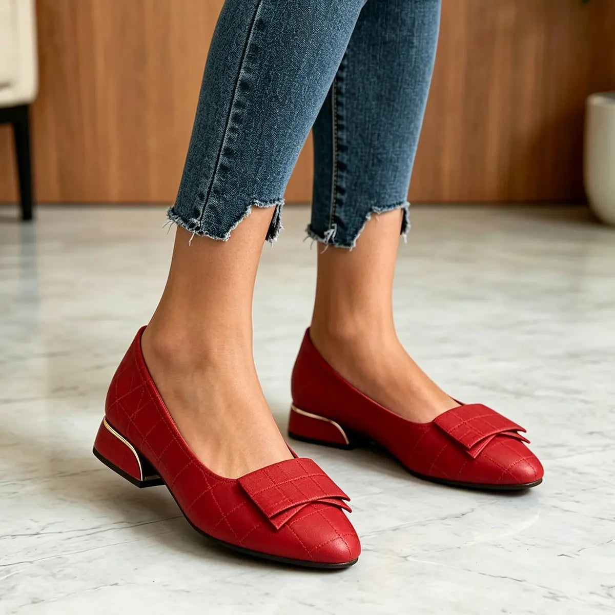 👡【35-40】Pantofi noi, eleganți, antiderapanți, cu talpă joasă, confecționați din piele naturală - confortabili, respirabili, la modă și frumoși.