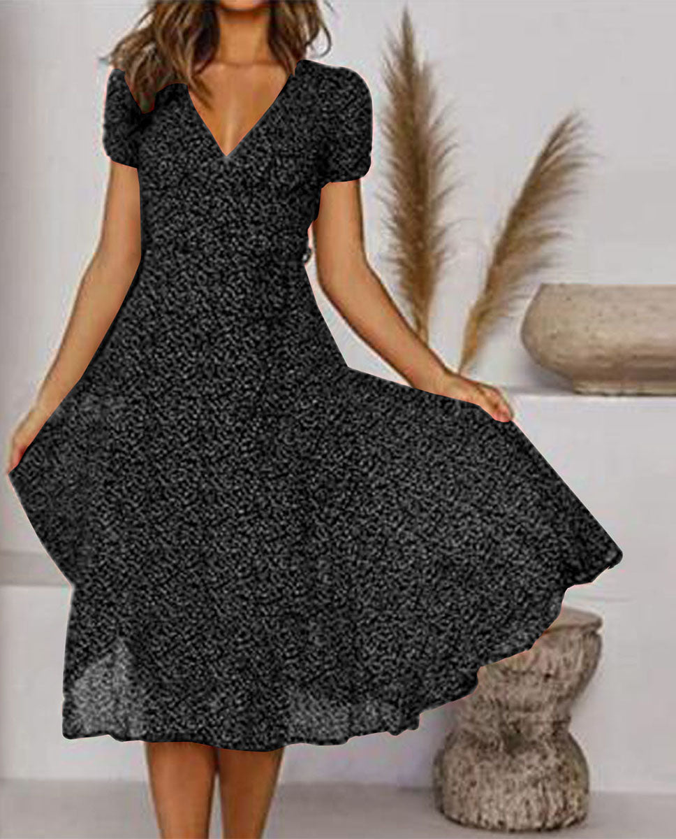 🌈👗 Reducere 50%🔥【40-100kg】Rochie cu mânecă scurtă, decolteu în V și model floral cu buline, mărimi mari