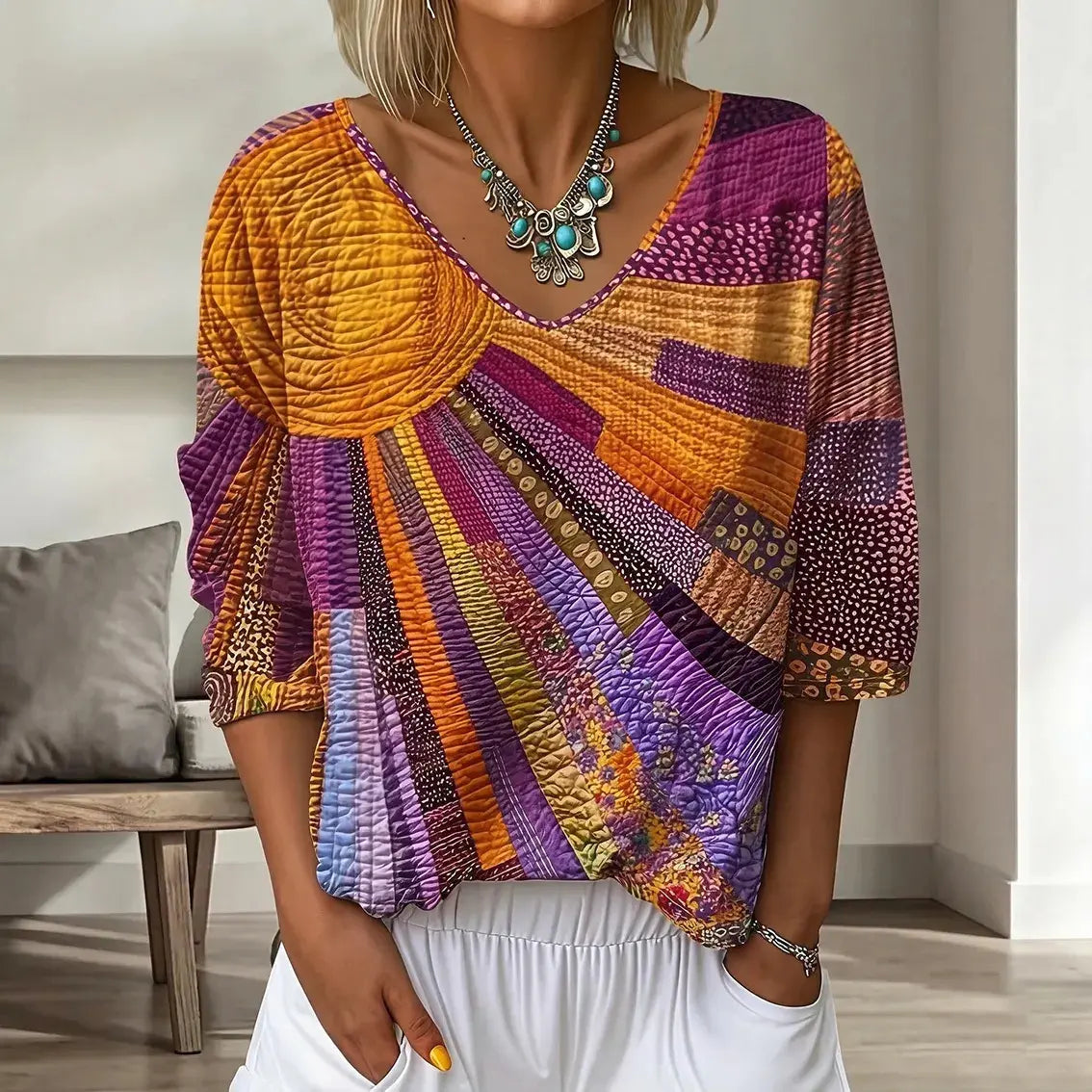 ⏰Tricou cu mânecă trei sferturi, decolteu în V, imprimeu floral retro și imprimeu artistic în gradient.