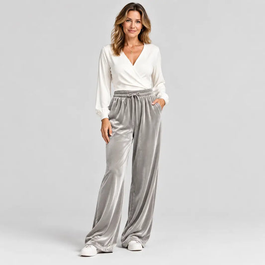 ✨ Noutate Toamnă/Iarnă 2026: Pantaloni casual din reiat, cu talie înaltă, într-o singură culoare și croială cu crac larg.✨